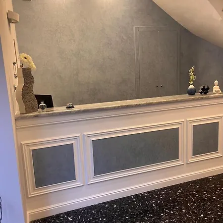 Oceania 43 Bed & Breakfast Napoli